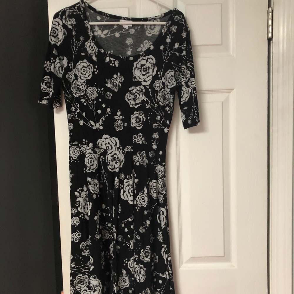 Lularoe black and white dress